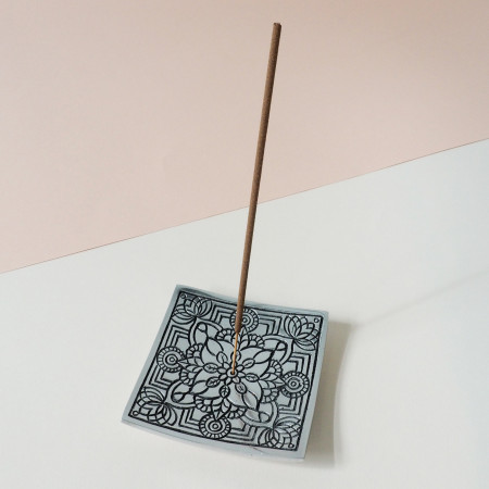 Square Holder with Pattern